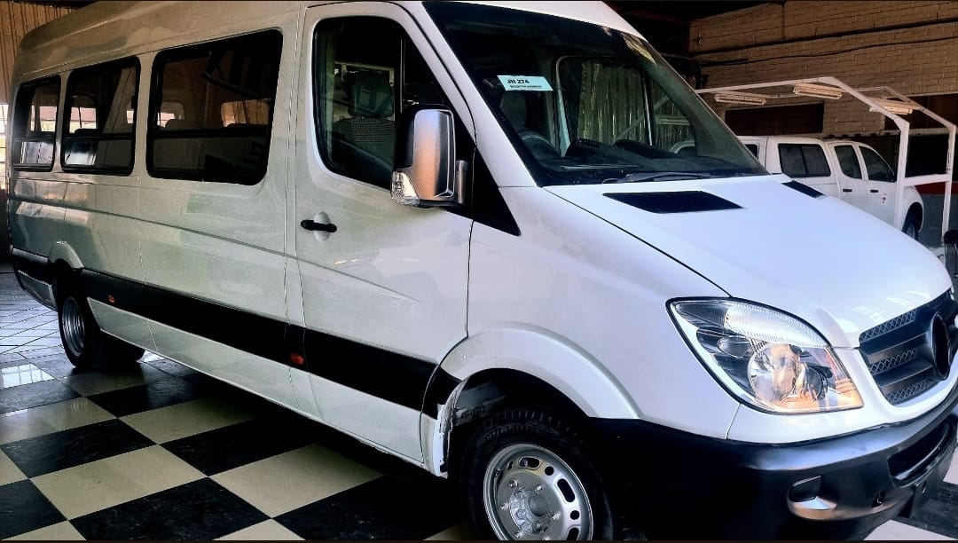 2008 Mercedes Sprinter 22 seater - Mercedes Sprinter - View 2
