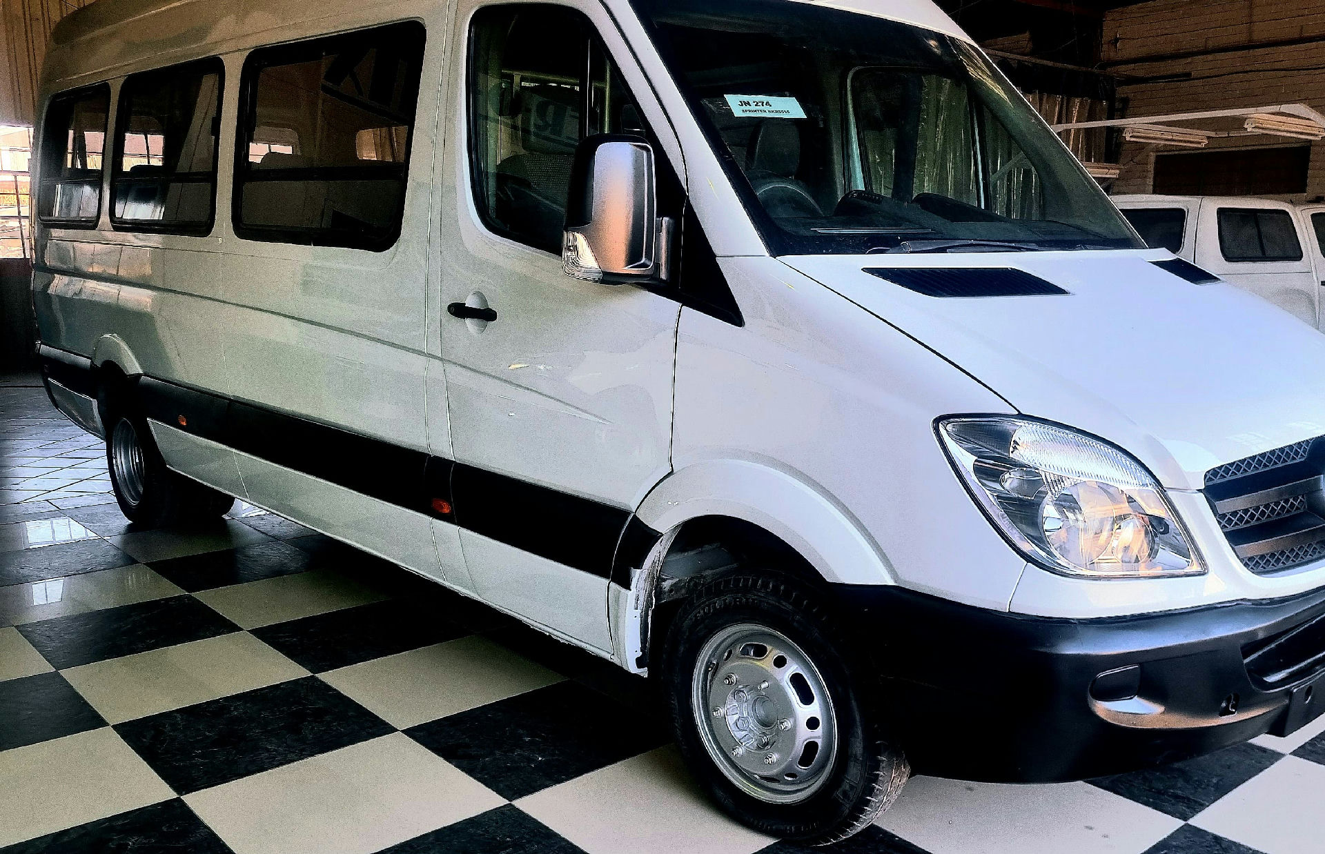 2008 Mercedes Sprinter 22 seater - Mercedes Sprinter - View 5