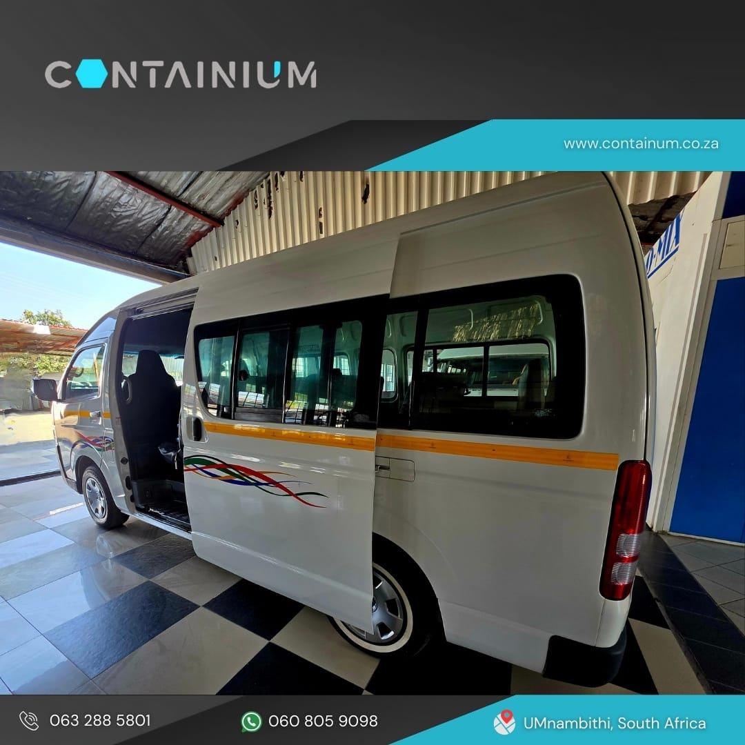 Toyota Quantum Sesfikile Hiace, 16 Seater - Toyota Quantum 2.5 - View 2