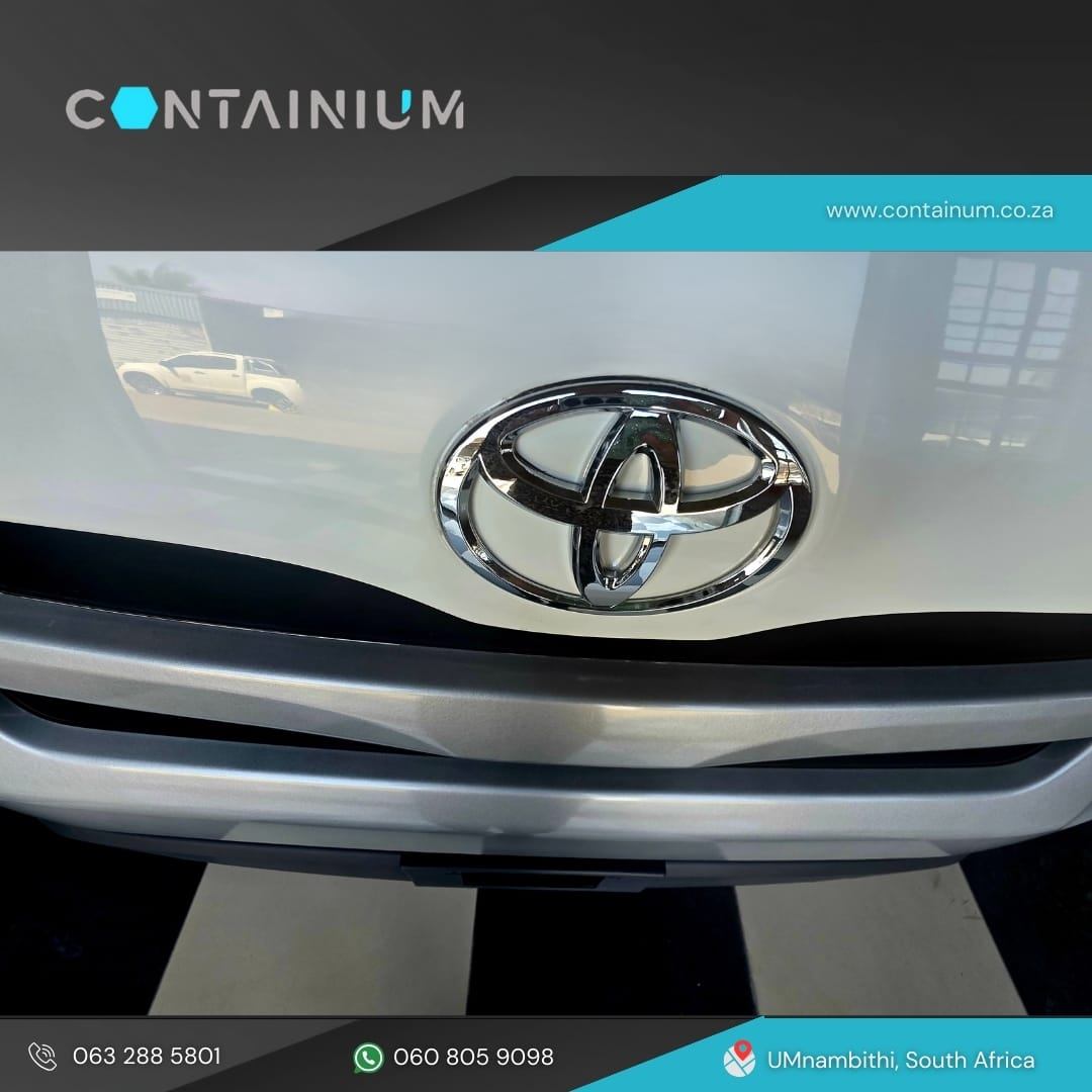 Toyota Quantum Sesfikile Hiace, 16 Seater - Toyota Quantum 2.5 - View 8
